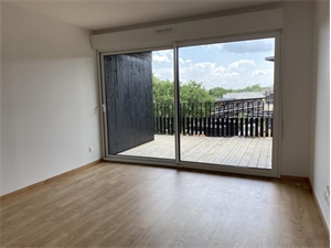 t3 à la location -   31700  CORNEBARRIEU, surface 64 m2 location t3 - UBI449487458